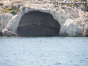 [P33] coasta nord-estica a Zakynthosului » foto by luciaoradea
 - 
<span class="allrVoted glyphicon glyphicon-heart hidden" id="av665628"></span>
<a class="m-l-10 hidden" id="sv665628" onclick="voting_Foto_DelVot(,665628,18547)" role="button">șterge vot <span class="glyphicon glyphicon-remove"></span></a>
<a id="v9665628" class=" c-red"  onclick="voting_Foto_SetVot(665628)" role="button"><span class="glyphicon glyphicon-heart-empty"></span> <b>LIKE</b> = Votează poza</a> <img class="hidden"  id="f665628W9" src="/imagini/loader.gif" border="0" /><span class="AjErrMes hidden" id="e665628ErM"></span>