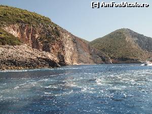 [P47] Blue Caves Zakynthos » foto by luciaoradea
 - 
<span class="allrVoted glyphicon glyphicon-heart hidden" id="av665648"></span>
<a class="m-l-10 hidden" id="sv665648" onclick="voting_Foto_DelVot(,665648,18547)" role="button">șterge vot <span class="glyphicon glyphicon-remove"></span></a>
<a id="v9665648" class=" c-red"  onclick="voting_Foto_SetVot(665648)" role="button"><span class="glyphicon glyphicon-heart-empty"></span> <b>LIKE</b> = Votează poza</a> <img class="hidden"  id="f665648W9" src="/imagini/loader.gif" border="0" /><span class="AjErrMes hidden" id="e665648ErM"></span>