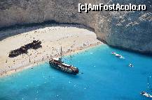 [P17] Navagio vazut de pe stanci » foto by Muffin2009*
 - 
<span class="allrVoted glyphicon glyphicon-heart hidden" id="av407089"></span>
<a class="m-l-10 hidden" id="sv407089" onclick="voting_Foto_DelVot(,407089,18547)" role="button">șterge vot <span class="glyphicon glyphicon-remove"></span></a>
<a id="v9407089" class=" c-red"  onclick="voting_Foto_SetVot(407089)" role="button"><span class="glyphicon glyphicon-heart-empty"></span> <b>LIKE</b> = Votează poza</a> <img class="hidden"  id="f407089W9" src="/imagini/loader.gif" border="0" /><span class="AjErrMes hidden" id="e407089ErM"></span>