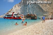 [P28] Plaja Navagio » foto by Muffin2009*
 - 
<span class="allrVoted glyphicon glyphicon-heart hidden" id="av407101"></span>
<a class="m-l-10 hidden" id="sv407101" onclick="voting_Foto_DelVot(,407101,18547)" role="button">șterge vot <span class="glyphicon glyphicon-remove"></span></a>
<a id="v9407101" class=" c-red"  onclick="voting_Foto_SetVot(407101)" role="button"><span class="glyphicon glyphicon-heart-empty"></span> <b>LIKE</b> = Votează poza</a> <img class="hidden"  id="f407101W9" src="/imagini/loader.gif" border="0" /><span class="AjErrMes hidden" id="e407101ErM"></span>