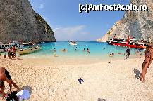[P29] Plaja Navagio » foto by Muffin2009*
 - 
<span class="allrVoted glyphicon glyphicon-heart hidden" id="av407102"></span>
<a class="m-l-10 hidden" id="sv407102" onclick="voting_Foto_DelVot(,407102,18547)" role="button">șterge vot <span class="glyphicon glyphicon-remove"></span></a>
<a id="v9407102" class=" c-red"  onclick="voting_Foto_SetVot(407102)" role="button"><span class="glyphicon glyphicon-heart-empty"></span> <b>LIKE</b> = Votează poza</a> <img class="hidden"  id="f407102W9" src="/imagini/loader.gif" border="0" /><span class="AjErrMes hidden" id="e407102ErM"></span>