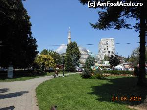 [P45] Bitola - Piaţa centrală.  » foto by iulianic
 - 
<span class="allrVoted glyphicon glyphicon-heart hidden" id="av666917"></span>
<a class="m-l-10 hidden" id="sv666917" onclick="voting_Foto_DelVot(,666917,18564)" role="button">șterge vot <span class="glyphicon glyphicon-remove"></span></a>
<a id="v9666917" class=" c-red"  onclick="voting_Foto_SetVot(666917)" role="button"><span class="glyphicon glyphicon-heart-empty"></span> <b>LIKE</b> = Votează poza</a> <img class="hidden"  id="f666917W9" src="/imagini/loader.gif" border="0" /><span class="AjErrMes hidden" id="e666917ErM"></span>
