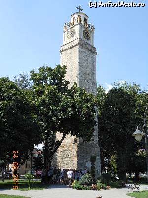 [P47] Bitola - În Piaţa centrală. Turnul cu ceas.  » foto by iulianic
 - 
<span class="allrVoted glyphicon glyphicon-heart hidden" id="av666919"></span>
<a class="m-l-10 hidden" id="sv666919" onclick="voting_Foto_DelVot(,666919,18564)" role="button">șterge vot <span class="glyphicon glyphicon-remove"></span></a>
<a id="v9666919" class=" c-red"  onclick="voting_Foto_SetVot(666919)" role="button"><span class="glyphicon glyphicon-heart-empty"></span> <b>LIKE</b> = Votează poza</a> <img class="hidden"  id="f666919W9" src="/imagini/loader.gif" border="0" /><span class="AjErrMes hidden" id="e666919ErM"></span>
