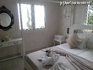 [P01] Cand ne-am mutat la Penthouse, ne-au oferit sampanie, intrucat sarbatoream ziua casatoriei...  » foto by cartaovitu
 - 
<span class="allrVoted glyphicon glyphicon-heart hidden" id="av625847"></span>
<a class="m-l-10 hidden" id="sv625847" onclick="voting_Foto_DelVot(,625847,18566)" role="button">șterge vot <span class="glyphicon glyphicon-remove"></span></a>
<a id="v9625847" class=" c-red"  onclick="voting_Foto_SetVot(625847)" role="button"><span class="glyphicon glyphicon-heart-empty"></span> <b>LIKE</b> = Votează poza</a> <img class="hidden"  id="f625847W9" src="/imagini/loader.gif" border="0" /><span class="AjErrMes hidden" id="e625847ErM"></span>