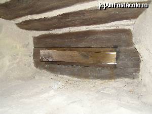 [P33] Cetatea Rupea - gura de tragere » foto by RoF*
 - 
<span class="allrVoted glyphicon glyphicon-heart hidden" id="av520085"></span>
<a class="m-l-10 hidden" id="sv520085" onclick="voting_Foto_DelVot(,520085,18593)" role="button">șterge vot <span class="glyphicon glyphicon-remove"></span></a>
<a id="v9520085" class=" c-red"  onclick="voting_Foto_SetVot(520085)" role="button"><span class="glyphicon glyphicon-heart-empty"></span> <b>LIKE</b> = Votează poza</a> <img class="hidden"  id="f520085W9" src="/imagini/loader.gif" border="0" /><span class="AjErrMes hidden" id="e520085ErM"></span>