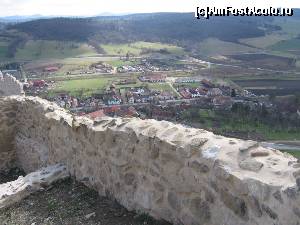 [P28] Vedere din Cetatea se Sus. În depărtare munţii Făgăraş » foto by Michi
 - 
<span class="allrVoted glyphicon glyphicon-heart hidden" id="av586576"></span>
<a class="m-l-10 hidden" id="sv586576" onclick="voting_Foto_DelVot(,586576,18593)" role="button">șterge vot <span class="glyphicon glyphicon-remove"></span></a>
<a id="v9586576" class=" c-red"  onclick="voting_Foto_SetVot(586576)" role="button"><span class="glyphicon glyphicon-heart-empty"></span> <b>LIKE</b> = Votează poza</a> <img class="hidden"  id="f586576W9" src="/imagini/loader.gif" border="0" /><span class="AjErrMes hidden" id="e586576ErM"></span>