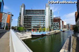[P15] Paddington Basin este peste drum de hotel. Noaptea e si mai frumos.  » foto by turist_calatorescu*
 - 
<span class="allrVoted glyphicon glyphicon-heart hidden" id="av629977"></span>
<a class="m-l-10 hidden" id="sv629977" onclick="voting_Foto_DelVot(,629977,18631)" role="button">șterge vot <span class="glyphicon glyphicon-remove"></span></a>
<a id="v9629977" class=" c-red"  onclick="voting_Foto_SetVot(629977)" role="button"><span class="glyphicon glyphicon-heart-empty"></span> <b>LIKE</b> = Votează poza</a> <img class="hidden"  id="f629977W9" src="/imagini/loader.gif" border="0" /><span class="AjErrMes hidden" id="e629977ErM"></span>