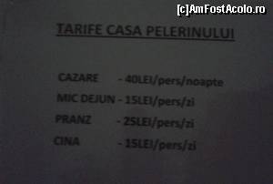 [P27] Un afiș cu prețuri postat în hol. Era noapte, lumina slabă, n-am găsit blitzul... Pentru grupuri prețurile se negociază.  » foto by izabiza
 - 
<span class="allrVoted glyphicon glyphicon-heart hidden" id="av678401"></span>
<a class="m-l-10 hidden" id="sv678401" onclick="voting_Foto_DelVot(,678401,18647)" role="button">șterge vot <span class="glyphicon glyphicon-remove"></span></a>
<a id="v9678401" class=" c-red"  onclick="voting_Foto_SetVot(678401)" role="button"><span class="glyphicon glyphicon-heart-empty"></span> <b>LIKE</b> = Votează poza</a> <img class="hidden"  id="f678401W9" src="/imagini/loader.gif" border="0" /><span class="AjErrMes hidden" id="e678401ErM"></span>