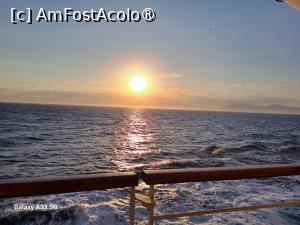 [P05] În croazieră cu Costa Fortuna - apus de soare » foto by nicole33
 - 
<span class="allrVoted glyphicon glyphicon-heart hidden" id="av1543025"></span>
<a class="m-l-10 hidden" id="sv1543025" onclick="voting_Foto_DelVot(,1543025,18730)" role="button">șterge vot <span class="glyphicon glyphicon-remove"></span></a>
<a id="v91543025" class=" c-red"  onclick="voting_Foto_SetVot(1543025)" role="button"><span class="glyphicon glyphicon-heart-empty"></span> <b>LIKE</b> = Votează poza</a> <img class="hidden"  id="f1543025W9" src="/imagini/loader.gif" border="0" /><span class="AjErrMes hidden" id="e1543025ErM"></span>