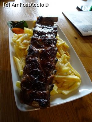 [P17] Coaste de porc. » foto by tata123 🔱
 - 
<span class="allrVoted glyphicon glyphicon-heart hidden" id="av1256232"></span>
<a class="m-l-10 hidden" id="sv1256232" onclick="voting_Foto_DelVot(,1256232,18748)" role="button">șterge vot <span class="glyphicon glyphicon-remove"></span></a>
<a id="v91256232" class=" c-red"  onclick="voting_Foto_SetVot(1256232)" role="button"><span class="glyphicon glyphicon-heart-empty"></span> <b>LIKE</b> = Votează poza</a> <img class="hidden"  id="f1256232W9" src="/imagini/loader.gif" border="0" /><span class="AjErrMes hidden" id="e1256232ErM"></span>