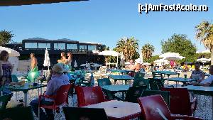 [P05] Terasa barului principal » foto by phleau
 - 
<span class="allrVoted glyphicon glyphicon-heart hidden" id="av642589"></span>
<a class="m-l-10 hidden" id="sv642589" onclick="voting_Foto_DelVot(,642589,18867)" role="button">șterge vot <span class="glyphicon glyphicon-remove"></span></a>
<a id="v9642589" class=" c-red"  onclick="voting_Foto_SetVot(642589)" role="button"><span class="glyphicon glyphicon-heart-empty"></span> <b>LIKE</b> = Votează poza</a> <img class="hidden"  id="f642589W9" src="/imagini/loader.gif" border="0" /><span class="AjErrMes hidden" id="e642589ErM"></span>