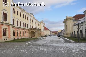 [P20] Palatul Babilon (Muzeul Unirii) si cei care au infaptuit Marea Unire in 1918!  » foto by danup
 - 
<span class="allrVoted glyphicon glyphicon-heart hidden" id="av714459"></span>
<a class="m-l-10 hidden" id="sv714459" onclick="voting_Foto_DelVot(,714459,18888)" role="button">șterge vot <span class="glyphicon glyphicon-remove"></span></a>
<a id="v9714459" class=" c-red"  onclick="voting_Foto_SetVot(714459)" role="button"><span class="glyphicon glyphicon-heart-empty"></span> <b>LIKE</b> = Votează poza</a> <img class="hidden"  id="f714459W9" src="/imagini/loader.gif" border="0" /><span class="AjErrMes hidden" id="e714459ErM"></span>