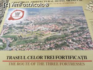 [P01] Harta Traseului celor trei fortificatii din Cetatea ALba Carolina, a carei forma stelaara se vede foarte bine » foto by Dan&Ema
 - 
<span class="allrVoted glyphicon glyphicon-heart hidden" id="av755424"></span>
<a class="m-l-10 hidden" id="sv755424" onclick="voting_Foto_DelVot(,755424,18888)" role="button">șterge vot <span class="glyphicon glyphicon-remove"></span></a>
<a id="v9755424" class=" c-red"  onclick="voting_Foto_SetVot(755424)" role="button"><span class="glyphicon glyphicon-heart-empty"></span> <b>LIKE</b> = Votează poza</a> <img class="hidden"  id="f755424W9" src="/imagini/loader.gif" border="0" /><span class="AjErrMes hidden" id="e755424ErM"></span>