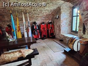 [P23] Traseul celor 3 Fortificații; cealaltă cameră de gardă » foto by crismis
 - 
<span class="allrVoted glyphicon glyphicon-heart hidden" id="av1389219"></span>
<a class="m-l-10 hidden" id="sv1389219" onclick="voting_Foto_DelVot(,1389219,18888)" role="button">șterge vot <span class="glyphicon glyphicon-remove"></span></a>
<a id="v91389219" class=" c-red"  onclick="voting_Foto_SetVot(1389219)" role="button"><span class="glyphicon glyphicon-heart-empty"></span> <b>LIKE</b> = Votează poza</a> <img class="hidden"  id="f1389219W9" src="/imagini/loader.gif" border="0" /><span class="AjErrMes hidden" id="e1389219ErM"></span>