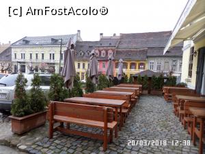 [P13] În fața pensiunii, clădiri vechi, cu acoperișuri ondulate...  » foto by Alina53
 - 
<span class="allrVoted glyphicon glyphicon-heart hidden" id="av1101296"></span>
<a class="m-l-10 hidden" id="sv1101296" onclick="voting_Foto_DelVot(,1101296,18897)" role="button">șterge vot <span class="glyphicon glyphicon-remove"></span></a>
<a id="v91101296" class=" c-red"  onclick="voting_Foto_SetVot(1101296)" role="button"><span class="glyphicon glyphicon-heart-empty"></span> <b>LIKE</b> = Votează poza</a> <img class="hidden"  id="f1101296W9" src="/imagini/loader.gif" border="0" /><span class="AjErrMes hidden" id="e1101296ErM"></span>