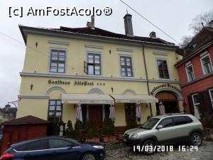 [P06] Locuri de parcare în fața pensiunii » foto by Alina53
 - 
<span class="allrVoted glyphicon glyphicon-heart hidden" id="av1101245"></span>
<a class="m-l-10 hidden" id="sv1101245" onclick="voting_Foto_DelVot(,1101245,18897)" role="button">șterge vot <span class="glyphicon glyphicon-remove"></span></a>
<a id="v91101245" class=" c-red"  onclick="voting_Foto_SetVot(1101245)" role="button"><span class="glyphicon glyphicon-heart-empty"></span> <b>LIKE</b> = Votează poza</a> <img class="hidden"  id="f1101245W9" src="/imagini/loader.gif" border="0" /><span class="AjErrMes hidden" id="e1101245ErM"></span>