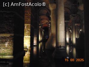 [P33] interior Cisterna Basilica » foto by Yolanda
 - 
<span class="allrVoted glyphicon glyphicon-heart hidden" id="av1501913"></span>
<a class="m-l-10 hidden" id="sv1501913" onclick="voting_Foto_DelVot(,1501913,18902)" role="button">șterge vot <span class="glyphicon glyphicon-remove"></span></a>
<a id="v91501913" class=" c-red"  onclick="voting_Foto_SetVot(1501913)" role="button"><span class="glyphicon glyphicon-heart-empty"></span> <b>LIKE</b> = Votează poza</a> <img class="hidden"  id="f1501913W9" src="/imagini/loader.gif" border="0" /><span class="AjErrMes hidden" id="e1501913ErM"></span>