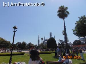 [P47] piata Sultanahmet » foto by Yolanda
 - 
<span class="allrVoted glyphicon glyphicon-heart hidden" id="av1501927"></span>
<a class="m-l-10 hidden" id="sv1501927" onclick="voting_Foto_DelVot(,1501927,18902)" role="button">șterge vot <span class="glyphicon glyphicon-remove"></span></a>
<a id="v91501927" class=" c-red"  onclick="voting_Foto_SetVot(1501927)" role="button"><span class="glyphicon glyphicon-heart-empty"></span> <b>LIKE</b> = Votează poza</a> <img class="hidden"  id="f1501927W9" src="/imagini/loader.gif" border="0" /><span class="AjErrMes hidden" id="e1501927ErM"></span>