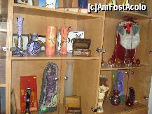 [P02] Cheia - Muzeul ' Flori de mina ' - vitrine din magazinul muzeului » foto by Diaura*
 - 
<span class="allrVoted glyphicon glyphicon-heart hidden" id="av126344"></span>
<a class="m-l-10 hidden" id="sv126344" onclick="voting_Foto_DelVot(,126344,18903)" role="button">șterge vot <span class="glyphicon glyphicon-remove"></span></a>
<a id="v9126344" class=" c-red"  onclick="voting_Foto_SetVot(126344)" role="button"><span class="glyphicon glyphicon-heart-empty"></span> <b>LIKE</b> = Votează poza</a> <img class="hidden"  id="f126344W9" src="/imagini/loader.gif" border="0" /><span class="AjErrMes hidden" id="e126344ErM"></span>