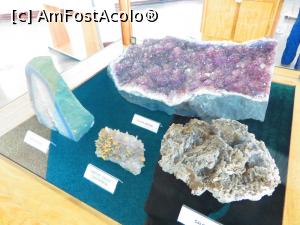[P10] Placă de ametist - Expoziția „Flori de mină” - Cheia (Prahova).  » foto by tata123 🔱
 - 
<span class="allrVoted glyphicon glyphicon-heart hidden" id="av833811"></span>
<a class="m-l-10 hidden" id="sv833811" onclick="voting_Foto_DelVot(,833811,18903)" role="button">șterge vot <span class="glyphicon glyphicon-remove"></span></a>
<a id="v9833811" class=" c-red"  onclick="voting_Foto_SetVot(833811)" role="button"><span class="glyphicon glyphicon-heart-empty"></span> <b>LIKE</b> = Votează poza</a> <img class="hidden"  id="f833811W9" src="/imagini/loader.gif" border="0" /><span class="AjErrMes hidden" id="e833811ErM"></span>