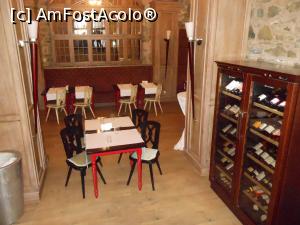 [P57] Bușteni - Castelul Cantacuzino. Restaurant Canta Cuisine, fosta cramă a castelului.  » foto by iulianic
 - 
<span class="allrVoted glyphicon glyphicon-heart hidden" id="av1033737"></span>
<a class="m-l-10 hidden" id="sv1033737" onclick="voting_Foto_DelVot(,1033737,18916)" role="button">șterge vot <span class="glyphicon glyphicon-remove"></span></a>
<a id="v91033737" class=" c-red"  onclick="voting_Foto_SetVot(1033737)" role="button"><span class="glyphicon glyphicon-heart-empty"></span> <b>LIKE</b> = Votează poza</a> <img class="hidden"  id="f1033737W9" src="/imagini/loader.gif" border="0" /><span class="AjErrMes hidden" id="e1033737ErM"></span>
