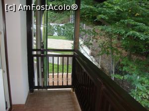 [P16] În imagine se vede doar aproximativ jumătate din balconul camerei.  » foto by Floryn81
 - 
<span class="allrVoted glyphicon glyphicon-heart hidden" id="av719413"></span>
<a class="m-l-10 hidden" id="sv719413" onclick="voting_Foto_DelVot(,719413,19021)" role="button">șterge vot <span class="glyphicon glyphicon-remove"></span></a>
<a id="v9719413" class=" c-red"  onclick="voting_Foto_SetVot(719413)" role="button"><span class="glyphicon glyphicon-heart-empty"></span> <b>LIKE</b> = Votează poza</a> <img class="hidden"  id="f719413W9" src="/imagini/loader.gif" border="0" /><span class="AjErrMes hidden" id="e719413ErM"></span>