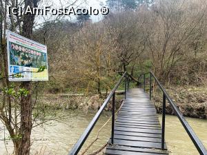 [P15] Pod pietonal peste r&acirc;ul  Corund » foto by AZE
 - 
<span class="allrVoted glyphicon glyphicon-heart hidden" id="av1360518"></span>
<a class="m-l-10 hidden" id="sv1360518" onclick="voting_Foto_DelVot(,1360518,19028)" role="button">șterge vot <span class="glyphicon glyphicon-remove"></span></a>
<a id="v91360518" class=" c-red"  onclick="voting_Foto_SetVot(1360518)" role="button"><span class="glyphicon glyphicon-heart-empty"></span> <b>LIKE</b> = Votează poza</a> <img class="hidden"  id="f1360518W9" src="/imagini/loader.gif" border="0" /><span class="AjErrMes hidden" id="e1360518ErM"></span>