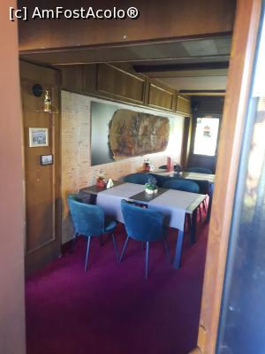 [P04] O parte din restaurant » foto by Teodor17
 - 
<span class="allrVoted glyphicon glyphicon-heart hidden" id="av1384406"></span>
<a class="m-l-10 hidden" id="sv1384406" onclick="voting_Foto_DelVot(,1384406,19070)" role="button">șterge vot <span class="glyphicon glyphicon-remove"></span></a>
<a id="v91384406" class=" c-red"  onclick="voting_Foto_SetVot(1384406)" role="button"><span class="glyphicon glyphicon-heart-empty"></span> <b>LIKE</b> = Votează poza</a> <img class="hidden"  id="f1384406W9" src="/imagini/loader.gif" border="0" /><span class="AjErrMes hidden" id="e1384406ErM"></span>