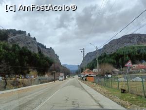 [P03] Se văd Cheile Galbenului. » foto by tata123 🔱
 - 
<span class="allrVoted glyphicon glyphicon-heart hidden" id="av1352549"></span>
<a class="m-l-10 hidden" id="sv1352549" onclick="voting_Foto_DelVot(,1352549,19120)" role="button">șterge vot <span class="glyphicon glyphicon-remove"></span></a>
<a id="v91352549" class=" c-red"  onclick="voting_Foto_SetVot(1352549)" role="button"><span class="glyphicon glyphicon-heart-empty"></span> <b>LIKE</b> = Votează poza</a> <img class="hidden"  id="f1352549W9" src="/imagini/loader.gif" border="0" /><span class="AjErrMes hidden" id="e1352549ErM"></span>