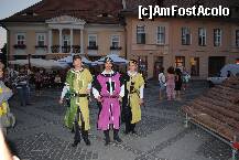 [P13] Alti copii, alte costume. Ne-au 'transpus' in acele vremuri. Extraordinar de frumos » foto by droniucm
 - 
<span class="allrVoted glyphicon glyphicon-heart hidden" id="av276978"></span>
<a class="m-l-10 hidden" id="sv276978" onclick="voting_Foto_DelVot(,276978,19221)" role="button">șterge vot <span class="glyphicon glyphicon-remove"></span></a>
<a id="v9276978" class=" c-red"  onclick="voting_Foto_SetVot(276978)" role="button"><span class="glyphicon glyphicon-heart-empty"></span> <b>LIKE</b> = Votează poza</a> <img class="hidden"  id="f276978W9" src="/imagini/loader.gif" border="0" /><span class="AjErrMes hidden" id="e276978ErM"></span>