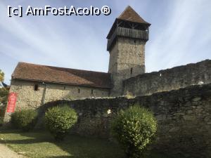 [P02] Cetatea Calnic -Ne indreptam spre intrare » foto by mishu
 - 
<span class="allrVoted glyphicon glyphicon-heart hidden" id="av949094"></span>
<a class="m-l-10 hidden" id="sv949094" onclick="voting_Foto_DelVot(,949094,19242)" role="button">șterge vot <span class="glyphicon glyphicon-remove"></span></a>
<a id="v9949094" class=" c-red"  onclick="voting_Foto_SetVot(949094)" role="button"><span class="glyphicon glyphicon-heart-empty"></span> <b>LIKE</b> = Votează poza</a> <img class="hidden"  id="f949094W9" src="/imagini/loader.gif" border="0" /><span class="AjErrMes hidden" id="e949094ErM"></span>