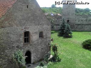 [P22] Cetatea Câlnic. Vedere din turn spre curtea interioară » foto by FlorinAndrei
 - 
<span class="allrVoted glyphicon glyphicon-heart hidden" id="av616733"></span>
<a class="m-l-10 hidden" id="sv616733" onclick="voting_Foto_DelVot(,616733,19242)" role="button">șterge vot <span class="glyphicon glyphicon-remove"></span></a>
<a id="v9616733" class=" c-red"  onclick="voting_Foto_SetVot(616733)" role="button"><span class="glyphicon glyphicon-heart-empty"></span> <b>LIKE</b> = Votează poza</a> <img class="hidden"  id="f616733W9" src="/imagini/loader.gif" border="0" /><span class="AjErrMes hidden" id="e616733ErM"></span>