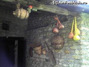 [P33] Cetatea Câlnic. Exponate din pivniță, care adăpostește o expoziție referitoare la creșterea viței de vie, fiind prezentate unelte și obiecte legate de viticultură.  » foto by FlorinAndrei
 - 
<span class="allrVoted glyphicon glyphicon-heart hidden" id="av616748"></span>
<a class="m-l-10 hidden" id="sv616748" onclick="voting_Foto_DelVot(,616748,19242)" role="button">șterge vot <span class="glyphicon glyphicon-remove"></span></a>
<a id="v9616748" class=" c-red"  onclick="voting_Foto_SetVot(616748)" role="button"><span class="glyphicon glyphicon-heart-empty"></span> <b>LIKE</b> = Votează poza</a> <img class="hidden"  id="f616748W9" src="/imagini/loader.gif" border="0" /><span class="AjErrMes hidden" id="e616748ErM"></span>