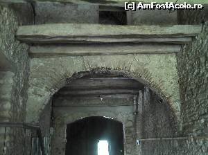 [P34] Cetatea Câlnic, arcadă în turnul de la intrare » foto by FlorinAndrei
 - 
<span class="allrVoted glyphicon glyphicon-heart hidden" id="av616750"></span>
<a class="m-l-10 hidden" id="sv616750" onclick="voting_Foto_DelVot(,616750,19242)" role="button">șterge vot <span class="glyphicon glyphicon-remove"></span></a>
<a id="v9616750" class=" c-red"  onclick="voting_Foto_SetVot(616750)" role="button"><span class="glyphicon glyphicon-heart-empty"></span> <b>LIKE</b> = Votează poza</a> <img class="hidden"  id="f616750W9" src="/imagini/loader.gif" border="0" /><span class="AjErrMes hidden" id="e616750ErM"></span>