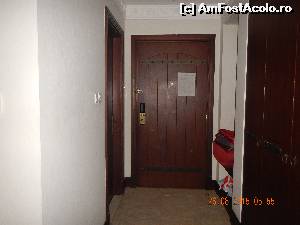 [P02] Intarea in camera.  » foto by rora
 - 
<span class="allrVoted glyphicon glyphicon-heart hidden" id="av665919"></span>
<a class="m-l-10 hidden" id="sv665919" onclick="voting_Foto_DelVot(,665919,19293)" role="button">șterge vot <span class="glyphicon glyphicon-remove"></span></a>
<a id="v9665919" class=" c-red"  onclick="voting_Foto_SetVot(665919)" role="button"><span class="glyphicon glyphicon-heart-empty"></span> <b>LIKE</b> = Votează poza</a> <img class="hidden"  id="f665919W9" src="/imagini/loader.gif" border="0" /><span class="AjErrMes hidden" id="e665919ErM"></span>