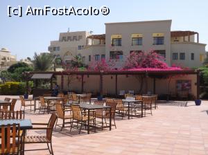 [P56] Radisson Blu Tala Bay - snack » foto by nicole33
 - 
<span class="allrVoted glyphicon glyphicon-heart hidden" id="av933604"></span>
<a class="m-l-10 hidden" id="sv933604" onclick="voting_Foto_DelVot(,933604,19353)" role="button">șterge vot <span class="glyphicon glyphicon-remove"></span></a>
<a id="v9933604" class=" c-red"  onclick="voting_Foto_SetVot(933604)" role="button"><span class="glyphicon glyphicon-heart-empty"></span> <b>LIKE</b> = Votează poza</a> <img class="hidden"  id="f933604W9" src="/imagini/loader.gif" border="0" /><span class="AjErrMes hidden" id="e933604ErM"></span>