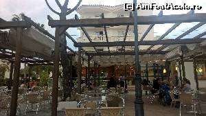 [P33] Barul restaurant cu o superbă vedere spre mare.  » foto by Dabator
 - 
<span class="allrVoted glyphicon glyphicon-heart hidden" id="av672837"></span>
<a class="m-l-10 hidden" id="sv672837" onclick="voting_Foto_DelVot(,672837,19381)" role="button">șterge vot <span class="glyphicon glyphicon-remove"></span></a>
<a id="v9672837" class=" c-red"  onclick="voting_Foto_SetVot(672837)" role="button"><span class="glyphicon glyphicon-heart-empty"></span> <b>LIKE</b> = Votează poza</a> <img class="hidden"  id="f672837W9" src="/imagini/loader.gif" border="0" /><span class="AjErrMes hidden" id="e672837ErM"></span>