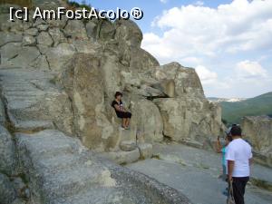 [P11] iata si tronul ocupat de turisti, pentru a vedea dimensiunile lui » foto by buterfly*
 - 
<span class="allrVoted glyphicon glyphicon-heart hidden" id="av859310"></span>
<a class="m-l-10 hidden" id="sv859310" onclick="voting_Foto_DelVot(,859310,19401)" role="button">șterge vot <span class="glyphicon glyphicon-remove"></span></a>
<a id="v9859310" class=" c-red"  onclick="voting_Foto_SetVot(859310)" role="button"><span class="glyphicon glyphicon-heart-empty"></span> <b>LIKE</b> = Votează poza</a> <img class="hidden"  id="f859310W9" src="/imagini/loader.gif" border="0" /><span class="AjErrMes hidden" id="e859310ErM"></span>