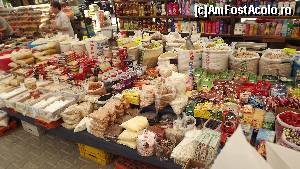 [P13] în bazarul de vineri, de toate pentru toți » foto by danoradea
 - 
<span class="allrVoted glyphicon glyphicon-heart hidden" id="av629600"></span>
<a class="m-l-10 hidden" id="sv629600" onclick="voting_Foto_DelVot(,629600,19438)" role="button">șterge vot <span class="glyphicon glyphicon-remove"></span></a>
<a id="v9629600" class=" c-red"  onclick="voting_Foto_SetVot(629600)" role="button"><span class="glyphicon glyphicon-heart-empty"></span> <b>LIKE</b> = Votează poza</a> <img class="hidden"  id="f629600W9" src="/imagini/loader.gif" border="0" /><span class="AjErrMes hidden" id="e629600ErM"></span>