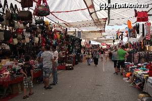 [P04] prin bazarul de haine » foto by danoradea
 - 
<span class="allrVoted glyphicon glyphicon-heart hidden" id="av629591"></span>
<a class="m-l-10 hidden" id="sv629591" onclick="voting_Foto_DelVot(,629591,19438)" role="button">șterge vot <span class="glyphicon glyphicon-remove"></span></a>
<a id="v9629591" class=" c-red"  onclick="voting_Foto_SetVot(629591)" role="button"><span class="glyphicon glyphicon-heart-empty"></span> <b>LIKE</b> = Votează poza</a> <img class="hidden"  id="f629591W9" src="/imagini/loader.gif" border="0" /><span class="AjErrMes hidden" id="e629591ErM"></span>