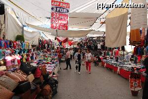 [P06] prin bazarul de haine » foto by danoradea
 - 
<span class="allrVoted glyphicon glyphicon-heart hidden" id="av629593"></span>
<a class="m-l-10 hidden" id="sv629593" onclick="voting_Foto_DelVot(,629593,19438)" role="button">șterge vot <span class="glyphicon glyphicon-remove"></span></a>
<a id="v9629593" class=" c-red"  onclick="voting_Foto_SetVot(629593)" role="button"><span class="glyphicon glyphicon-heart-empty"></span> <b>LIKE</b> = Votează poza</a> <img class="hidden"  id="f629593W9" src="/imagini/loader.gif" border="0" /><span class="AjErrMes hidden" id="e629593ErM"></span>