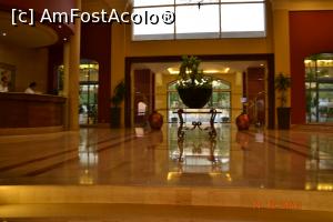 [P04] holul si receptia hotelului » foto by andreea72
 - 
<span class="allrVoted glyphicon glyphicon-heart hidden" id="av751587"></span>
<a class="m-l-10 hidden" id="sv751587" onclick="voting_Foto_DelVot(,751587,19440)" role="button">șterge vot <span class="glyphicon glyphicon-remove"></span></a>
<a id="v9751587" class=" c-red"  onclick="voting_Foto_SetVot(751587)" role="button"><span class="glyphicon glyphicon-heart-empty"></span> <b>LIKE</b> = Votează poza</a> <img class="hidden"  id="f751587W9" src="/imagini/loader.gif" border="0" /><span class="AjErrMes hidden" id="e751587ErM"></span>