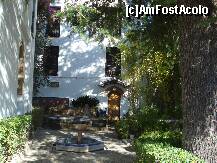 [P76] una dintre gradinile palatului mondragon » foto by a.sr*
 - 
<span class="allrVoted glyphicon glyphicon-heart hidden" id="av279833"></span>
<a class="m-l-10 hidden" id="sv279833" onclick="voting_Foto_DelVot(,279833,19508)" role="button">șterge vot <span class="glyphicon glyphicon-remove"></span></a>
<a id="v9279833" class=" c-red"  onclick="voting_Foto_SetVot(279833)" role="button"><span class="glyphicon glyphicon-heart-empty"></span> <b>LIKE</b> = Votează poza</a> <img class="hidden"  id="f279833W9" src="/imagini/loader.gif" border="0" /><span class="AjErrMes hidden" id="e279833ErM"></span>