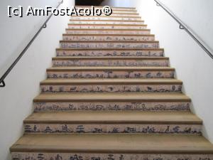 [P10] Real Meastranza de Caballería de Ronda_Scări » foto by adso
 - 
<span class="allrVoted glyphicon glyphicon-heart hidden" id="av1230443"></span>
<a class="m-l-10 hidden" id="sv1230443" onclick="voting_Foto_DelVot(,1230443,19508)" role="button">șterge vot <span class="glyphicon glyphicon-remove"></span></a>
<a id="v91230443" class=" c-red"  onclick="voting_Foto_SetVot(1230443)" role="button"><span class="glyphicon glyphicon-heart-empty"></span> <b>LIKE</b> = Votează poza</a> <img class="hidden"  id="f1230443W9" src="/imagini/loader.gif" border="0" /><span class="AjErrMes hidden" id="e1230443ErM"></span>