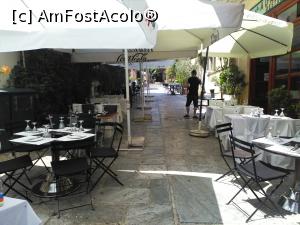 [P14] Altă tavernă în cartierul Anafiotika » foto by Carmen Ion
 - 
<span class="allrVoted glyphicon glyphicon-heart hidden" id="av1071723"></span>
<a class="m-l-10 hidden" id="sv1071723" onclick="voting_Foto_DelVot(,1071723,19516)" role="button">șterge vot <span class="glyphicon glyphicon-remove"></span></a>
<a id="v91071723" class=" c-red"  onclick="voting_Foto_SetVot(1071723)" role="button"><span class="glyphicon glyphicon-heart-empty"></span> <b>LIKE</b> = Votează poza</a> <img class="hidden"  id="f1071723W9" src="/imagini/loader.gif" border="0" /><span class="AjErrMes hidden" id="e1071723ErM"></span>