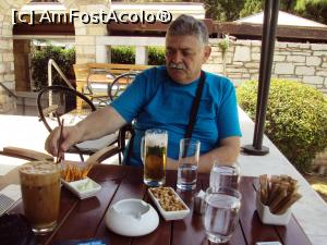 [P26] Dyonisos Zonarʼs Restaurant - chipsuri și alune » foto by Carmen Ion
 - 
<span class="allrVoted glyphicon glyphicon-heart hidden" id="av1071735"></span>
<a class="m-l-10 hidden" id="sv1071735" onclick="voting_Foto_DelVot(,1071735,19516)" role="button">șterge vot <span class="glyphicon glyphicon-remove"></span></a>
<a id="v91071735" class=" c-red"  onclick="voting_Foto_SetVot(1071735)" role="button"><span class="glyphicon glyphicon-heart-empty"></span> <b>LIKE</b> = Votează poza</a> <img class="hidden"  id="f1071735W9" src="/imagini/loader.gif" border="0" /><span class="AjErrMes hidden" id="e1071735ErM"></span>