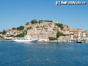 [P04] Portoferraio » foto by Mika
 - 
<span class="allrVoted glyphicon glyphicon-heart hidden" id="av685079"></span>
<a class="m-l-10 hidden" id="sv685079" onclick="voting_Foto_DelVot(,685079,19544)" role="button">șterge vot <span class="glyphicon glyphicon-remove"></span></a>
<a id="v9685079" class=" c-red"  onclick="voting_Foto_SetVot(685079)" role="button"><span class="glyphicon glyphicon-heart-empty"></span> <b>LIKE</b> = Votează poza</a> <img class="hidden"  id="f685079W9" src="/imagini/loader.gif" border="0" /><span class="AjErrMes hidden" id="e685079ErM"></span>