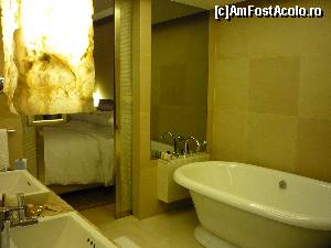 [P26] aceeasi baie cu oglinda/TV » foto by Noha
 - 
<span class="allrVoted glyphicon glyphicon-heart hidden" id="av686770"></span>
<a class="m-l-10 hidden" id="sv686770" onclick="voting_Foto_DelVot(,686770,19575)" role="button">șterge vot <span class="glyphicon glyphicon-remove"></span></a>
<a id="v9686770" class=" c-red"  onclick="voting_Foto_SetVot(686770)" role="button"><span class="glyphicon glyphicon-heart-empty"></span> <b>LIKE</b> = Votează poza</a> <img class="hidden"  id="f686770W9" src="/imagini/loader.gif" border="0" /><span class="AjErrMes hidden" id="e686770ErM"></span>