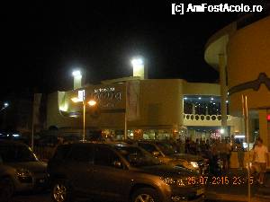 [P29 <small>[nov. 2016]</small>] Marina Shopping... aproape de Alay » foto by artemisa24
 - 
<span class="allrVoted glyphicon glyphicon-heart hidden" id="av690110"></span>
<a class="m-l-10 hidden" id="sv690110" onclick="voting_Foto_DelVot(,690110,19610)" role="button">șterge vot <span class="glyphicon glyphicon-remove"></span></a>
<a id="v9690110" class=" c-red"  onclick="voting_Foto_SetVot(690110)" role="button"><span class="glyphicon glyphicon-heart-empty"></span> <b>LIKE</b> = Votează poza</a> <img class="hidden"  id="f690110W9" src="/imagini/loader.gif" border="0" /><span class="AjErrMes hidden" id="e690110ErM"></span>