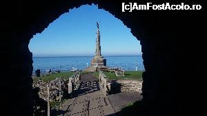 [P17] Oceanul Atlantic văzut de la castelul din orașul Aberystwyth, Țara Galilor.  » foto by traian.leuca †
 - 
<span class="allrVoted glyphicon glyphicon-heart hidden" id="av696474"></span>
<a class="m-l-10 hidden" id="sv696474" onclick="voting_Foto_DelVot(,696474,19690)" role="button">șterge vot <span class="glyphicon glyphicon-remove"></span></a>
<a id="v9696474" class=" c-red"  onclick="voting_Foto_SetVot(696474)" role="button"><span class="glyphicon glyphicon-heart-empty"></span> <b>LIKE</b> = Votează poza</a> <img class="hidden"  id="f696474W9" src="/imagini/loader.gif" border="0" /><span class="AjErrMes hidden" id="e696474ErM"></span>